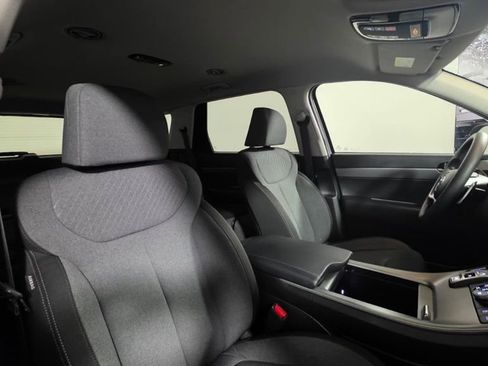 Used 2023 Hyundai Palisade SE image 11