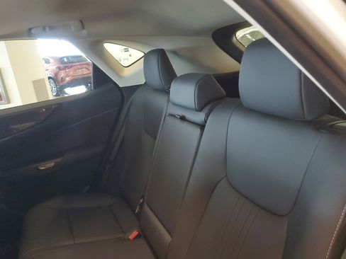 Used 2025 Lexus NX 250 FWD w/ Accessory Package (Z1) image 17