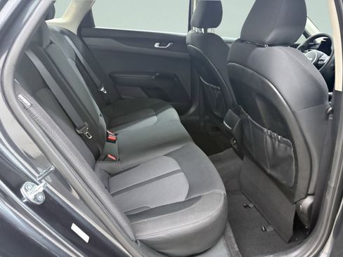 Used 2023 Kia K5 LXS image 22