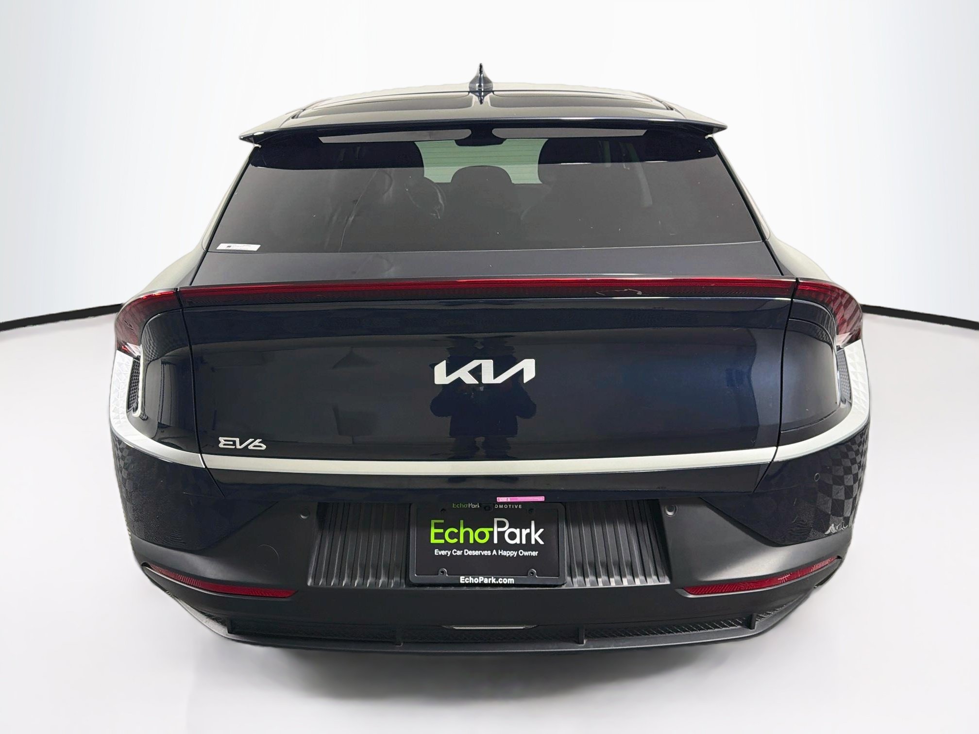 Used 2024 Kia EV6 Light RWD image 7