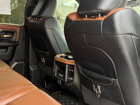 Used 2023 RAM 3500 Limited image 25