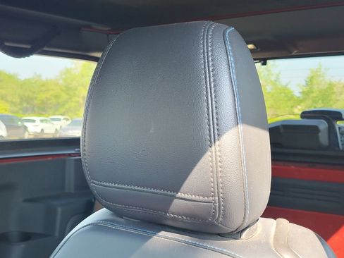 Used 2023 Ford Bronco Outer Banks w/ Sasquatch Package AWD/4WD image 13