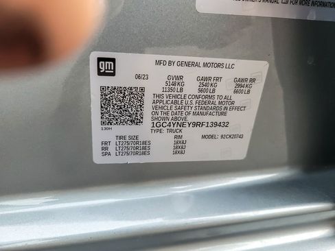 Used 2024 Chevrolet Silverado 2500 LT w/ All Star Edition image 22