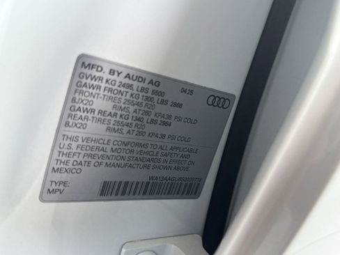 Used 2025 Audi Q5 Prestige image 19