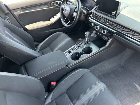 Used 2024 Honda Civic Sport image 13