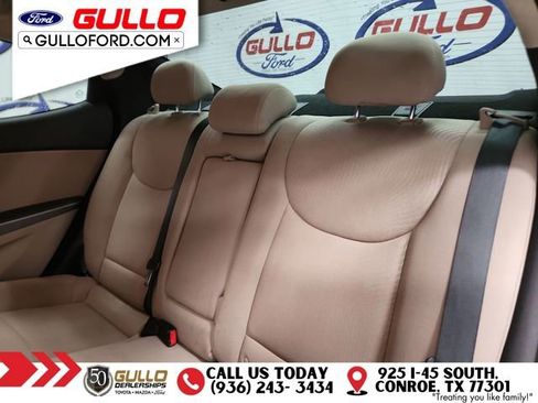 Used 2016 Hyundai Elantra SE w/ Option Group 02 image 14