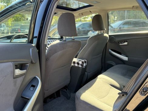 Used 2011 Toyota Prius Three image 7