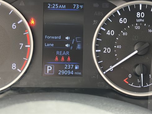 Used 2024 Nissan Sentra S FWD image 15