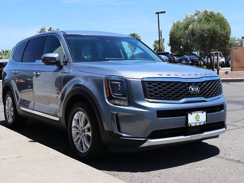 Used 2021 Kia Telluride LX AWD/4WD image 14
