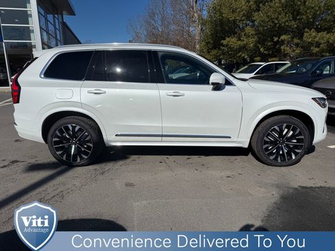 New 2026 Volvo XC90 T8 Plus w/ Protection Package Premier image 9