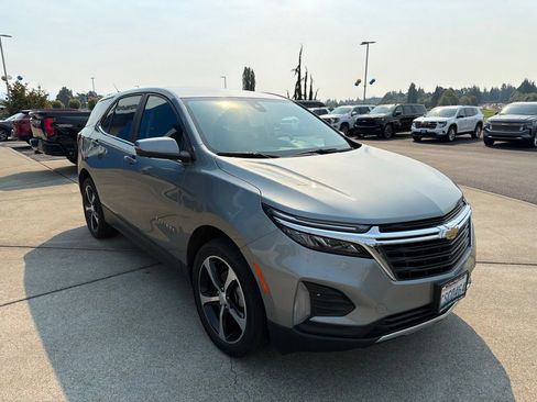 Used 2024 Chevrolet Equinox LT AWD/4WD image 5