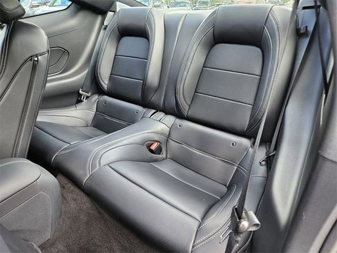 Used 2025 Ford Mustang Premium image 4