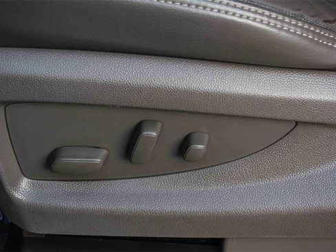 Used 2020 GMC Yukon Denali w/ Open Road Package image 20