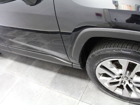 Used 2019 Toyota RAV4 XLE Premium w/ All Weather Liner Package AWD/4WD image 37