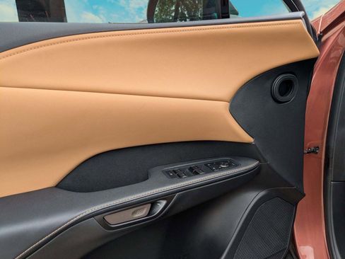 Certified 2025 Lexus RX 350 Premium w/ Convenience Package FWD image 7