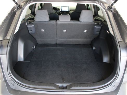 Used 2025 Toyota RAV4 LE AWD/4WD image 27