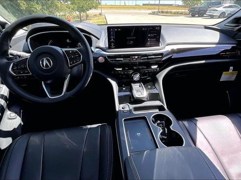 Used 2026 Acura MDX w/ Technology Package FWD image 17