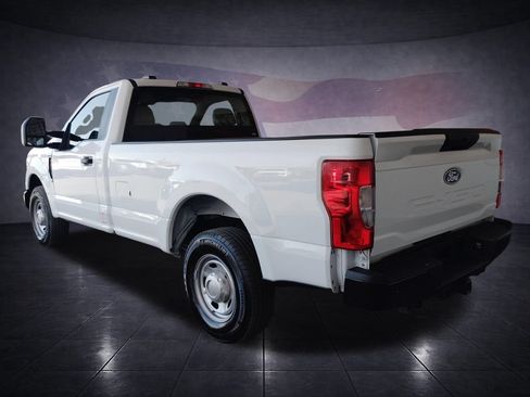 Used 2021 Ford F250 XL w/ Power Equipment Group RWD image 3