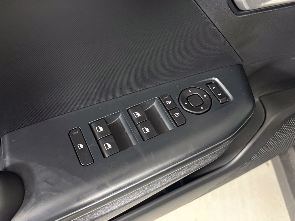 New 2026 Kia K4 FWD image 15