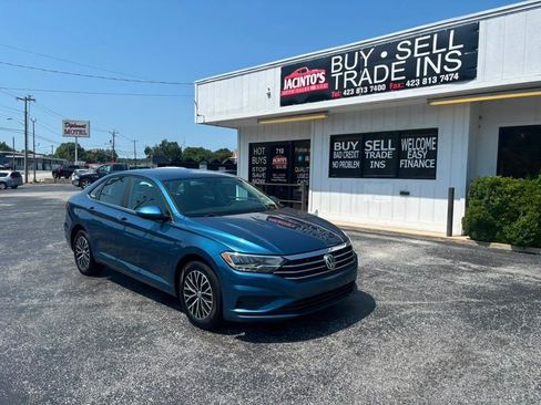 Used 2021 Volkswagen Jetta SE FWD image 9