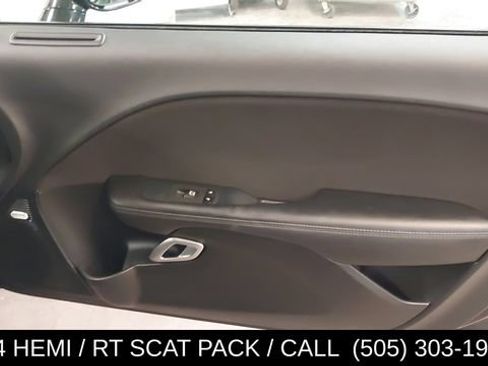 Used 2022 Dodge Challenger R/T Scat Pack RWD image 36