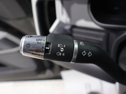 Used 2020 Land Rover Defender 110 HSE AWD/4WD image 31