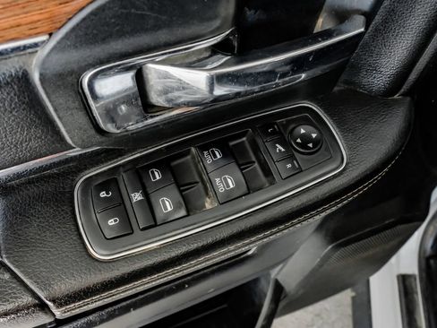 Used 2018 RAM 2500 Laramie AWD/4WD image 44