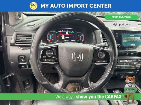 Used 2019 Honda Pilot Touring image 9