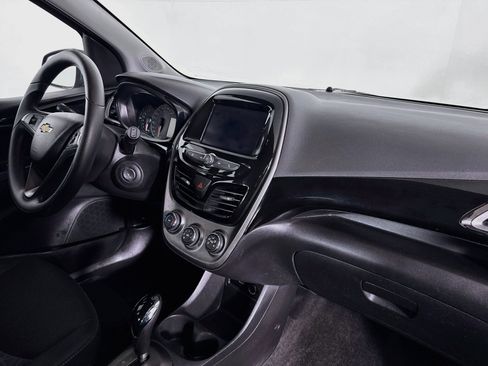 Used 2021 Chevrolet Spark LT FWD image 27