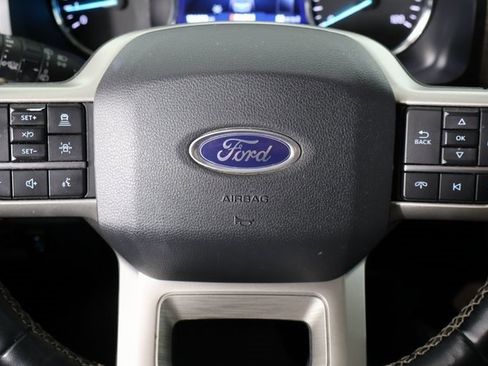 Used 2022 Ford Expedition Limited image 40