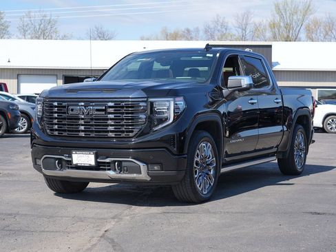Used 2024 GMC Sierra 1500 Denali Ultimate AWD/4WD image 7