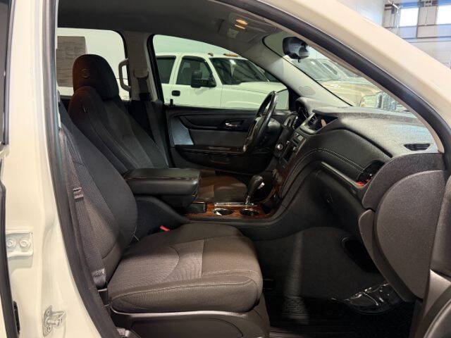 Used 2013 Chevrolet Traverse LT FWD image 14