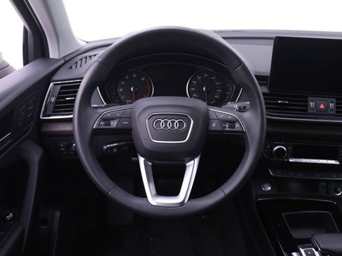 Certified 2024 Audi Q5 2.0T Premium w/ Convenience Package AWD/4WD image 17