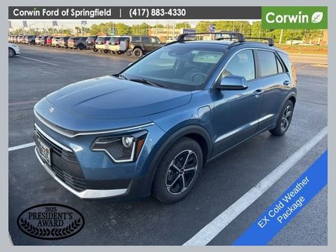 Used 2023 Kia Niro EX w/ EX Cold Weather Package FWD image 1