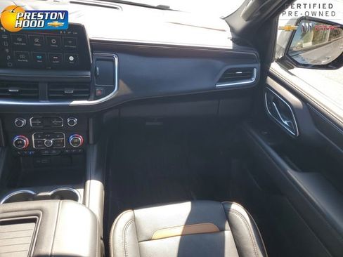 Certified 2023 GMC Yukon XL AT4 w/ LPO, Floor Liner Package AWD/4WD image 20