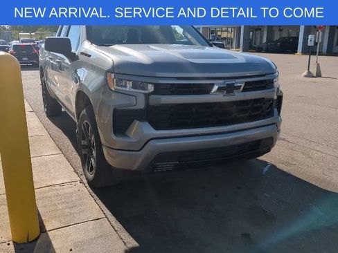 Used 2023 Chevrolet Silverado 1500 RST w/ LPO, Dark Essentials Package AWD/4WD image 10