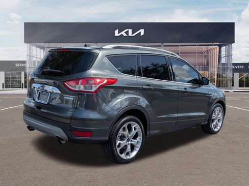 Used 2016 Ford Escape Titanium w/ Equipment Group 301A FWD image 4