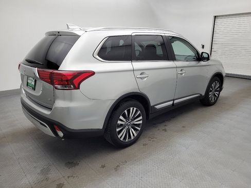 Used 2020 Mitsubishi Outlander SE image 10