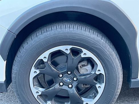 Used 2023 Subaru Crosstrek 2.0i Premium image 30