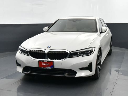 Used 2021 BMW 330e 330e iPerformance w/ Convenience Package image 5