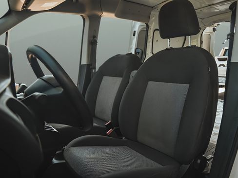 Used 2019 RAM ProMaster City Tradesman FWD image 11