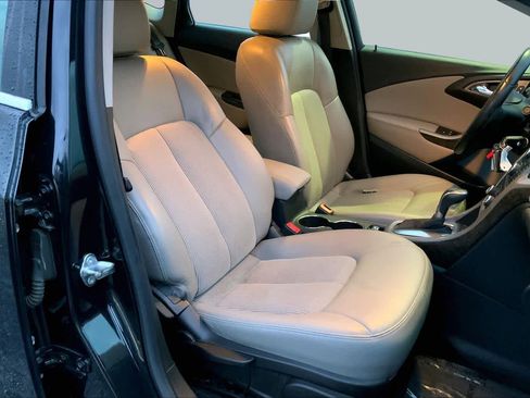 Used 2015 Buick Verano Convenience FWD image 9