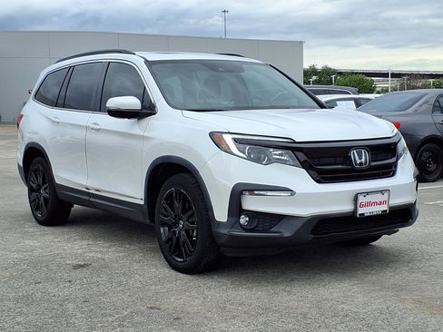 Certified 2022 Honda Pilot Special Edition image 2