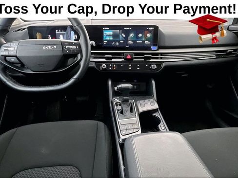 Used 2026 Kia Sportage LX FWD image 19