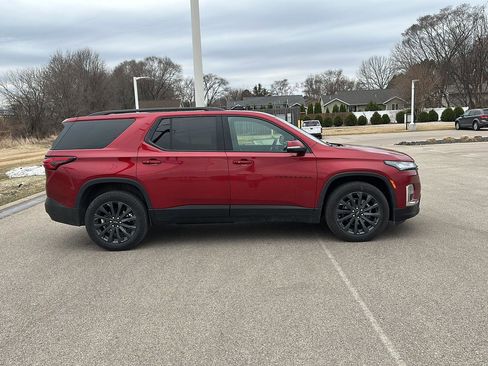 Used 2023 Chevrolet Traverse RS w/ LPO, Floor Liner Package image 2