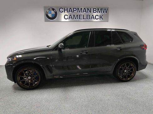 Used 2025 BMW X5 sDrive40i w/ M Sport Package image 3