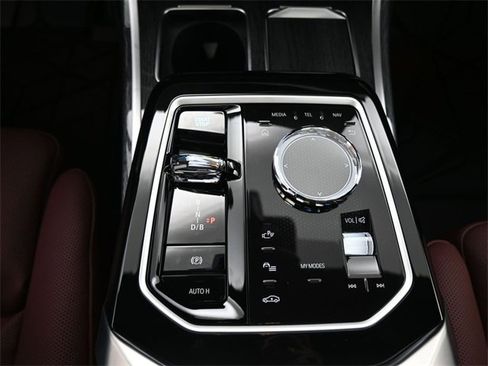 New 2026 BMW i7 eDrive50 w/ M Sport Package image 9