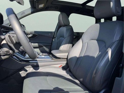 Certified 2025 Audi Q7 3.0T Prestige w/ Prestige Package image 17