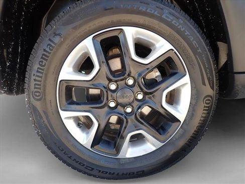 Used 2018 Jeep Compass Trailhawk AWD/4WD image 6