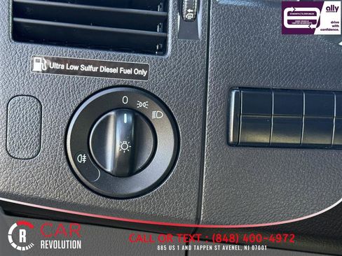 Used 2018 Mercedes-Benz Sprinter 2500 image 21